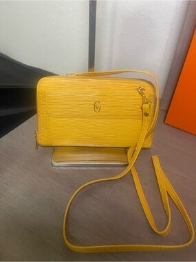 Gianni Valentino vintage Wallet crossbody